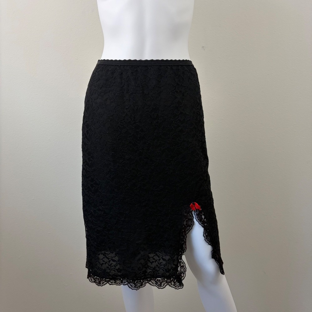 Vintage Black Floral Lace Half Slip Skirt Side Slit Red Bow Accent Lined Medium‎